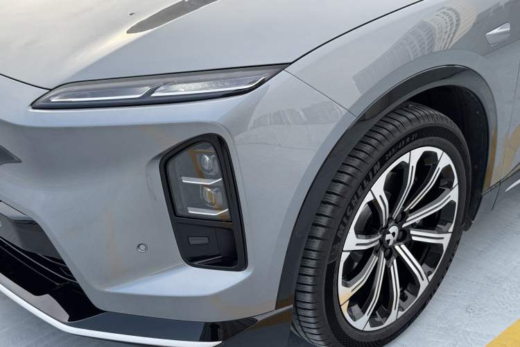 Used Nio ES6 2025 75 kWh Exterior 8