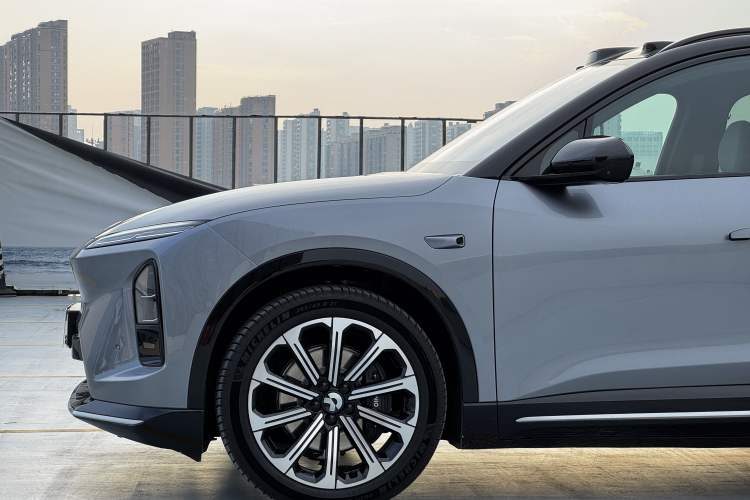 Used Nio ES6 2025 75 kWh Exterior 9