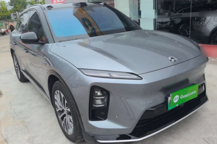 Used Nio ES6 2025 75 kWh Front Right 45 Deg