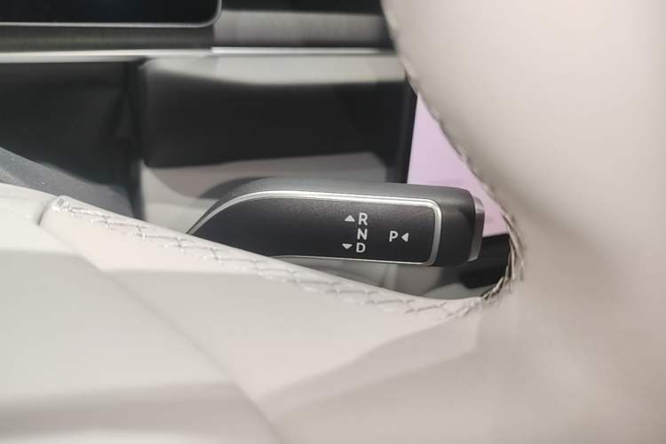 Used Nio ES6 2025 75 kWh Gear Lever