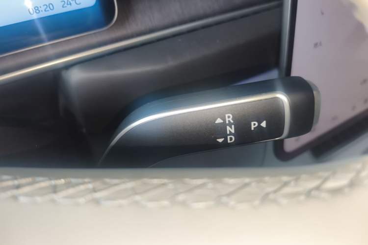 Used Nio ES6 2025 75 kWh Gear Lever