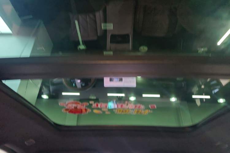 Used Nio ES6 2025 75 kWh Headliner