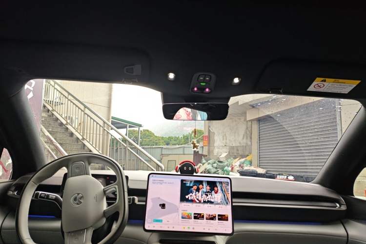Used Nio ES6 2025 75 kWh Headliner