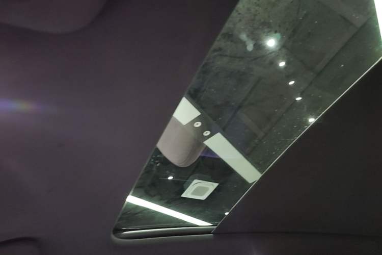 Used Nio ES6 2025 75 kWh Headliner