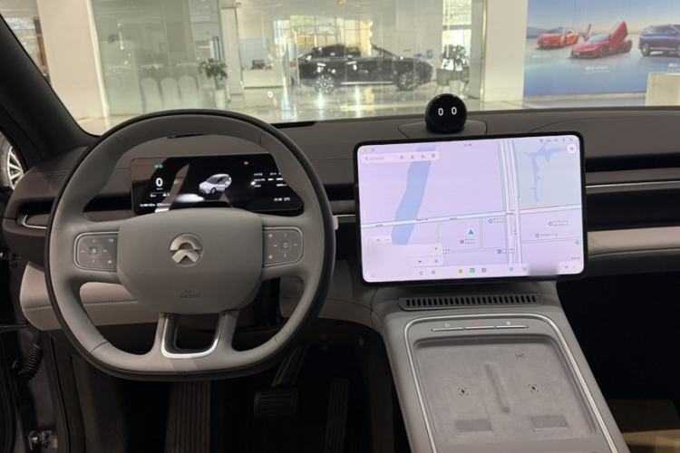 Used Nio ES6 2025 75 kWh Interior 3