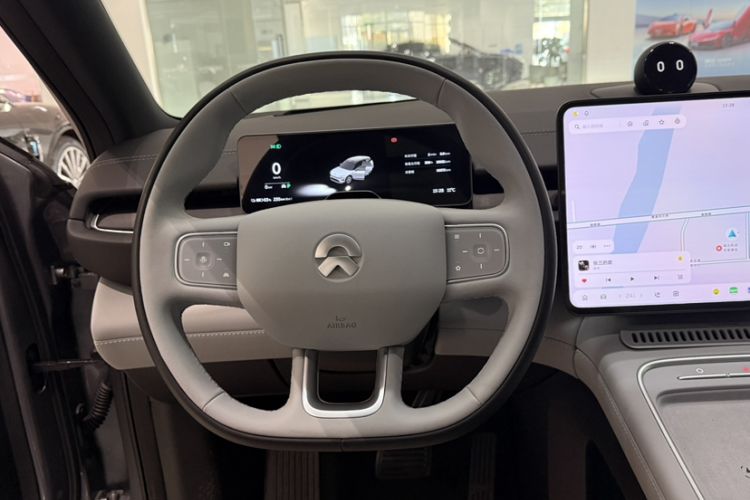 Used Nio ES6 2025 75 kWh Interior 5