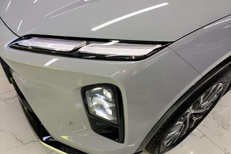 Used Nio ES6 2025 75 kWh Left Front Headlight