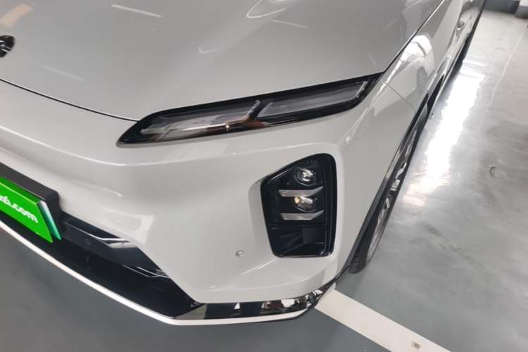 Used Nio ES6 2025 75 kWh Left Front Headlight