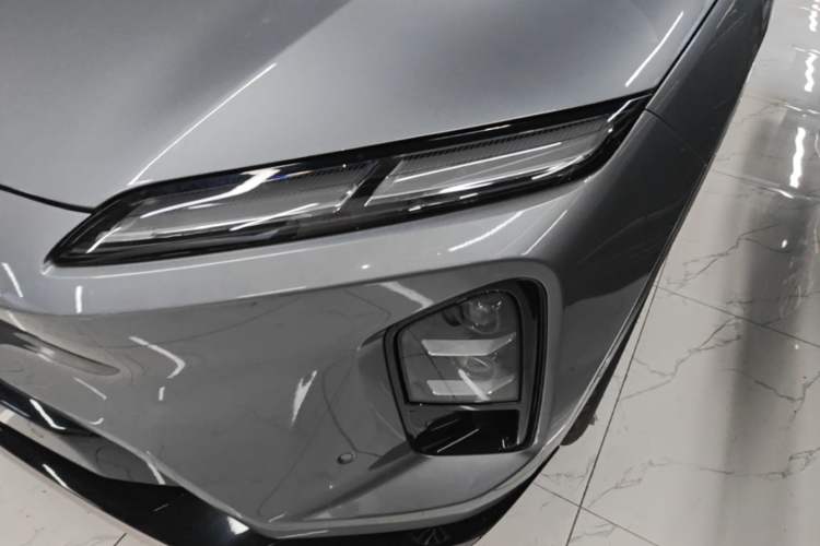 Used Nio ES6 2025 75 kWh Left Front Headlight