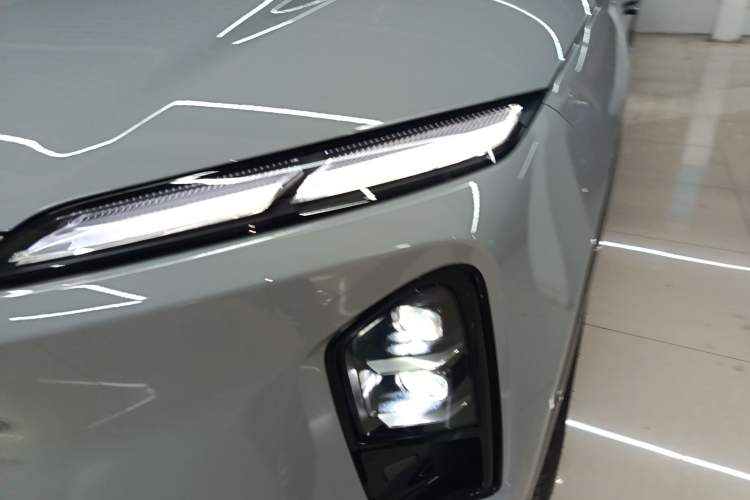 Used Nio ES6 2025 75 kWh Left Front Headlight