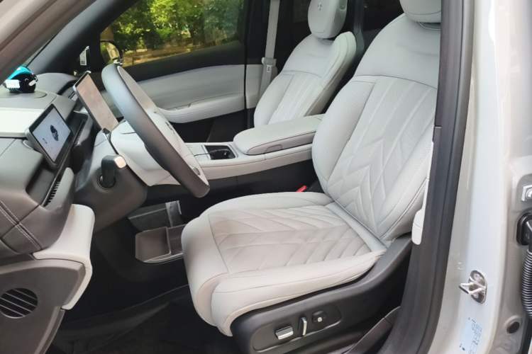 Used Nio ES6 2025 Model 100kWh 300,000th Anniversary Edition Left Front Seat