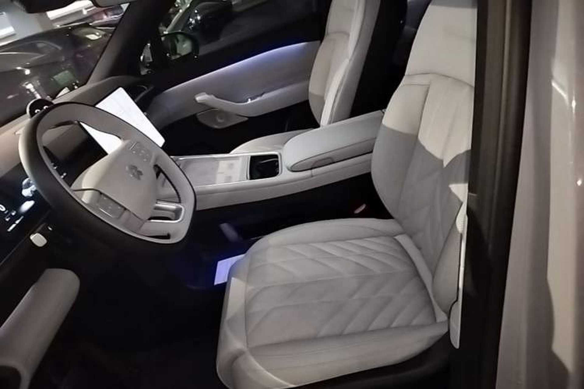 Used Nio ES6 2025 Model 100kWh 300,000th Anniversary Edition Left Front Seat