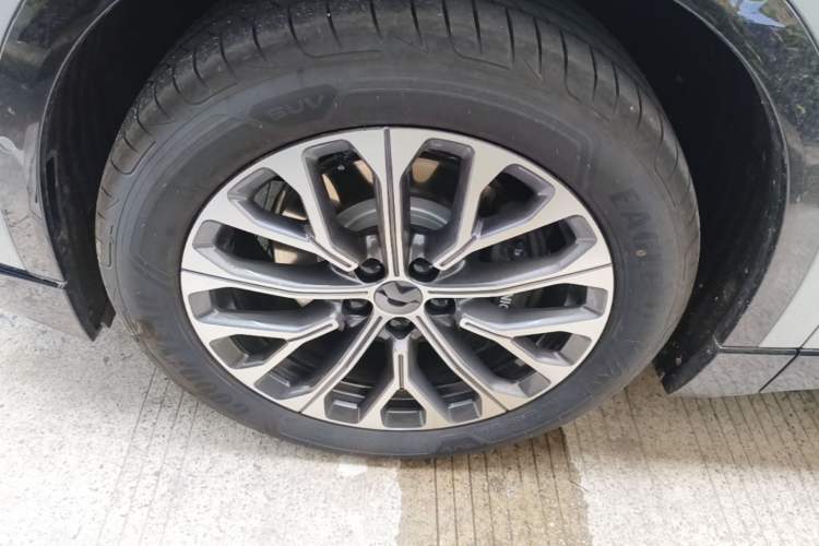 Used Nio ES6 2025 Model 100kWh 300,000th Anniversary Edition Left Front Wheel Hub