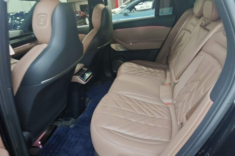 Used Nio ES6 2025 75 kWh Left Rear Seat