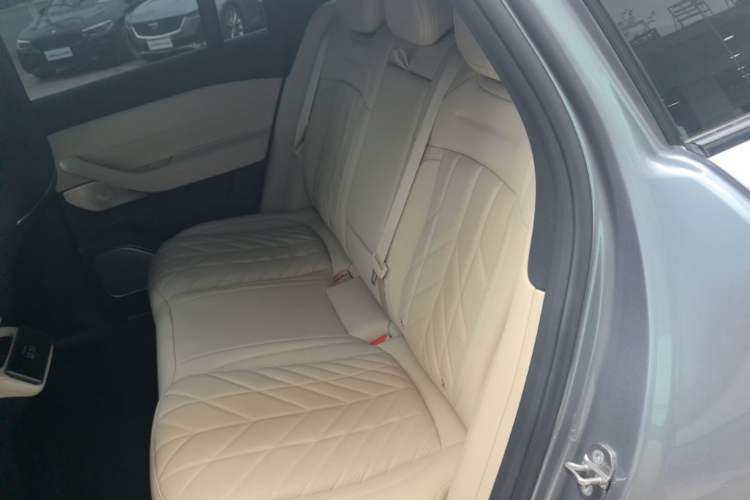 Used Nio ES6 2025 75 kWh Left Rear Seat
