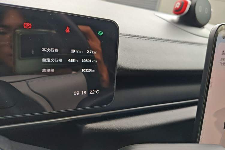 Used Nio ES6 2025 75 kWh Odometer Close Up