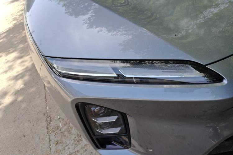Used Nio ES6 2025 75 kWh Right Front Headlight