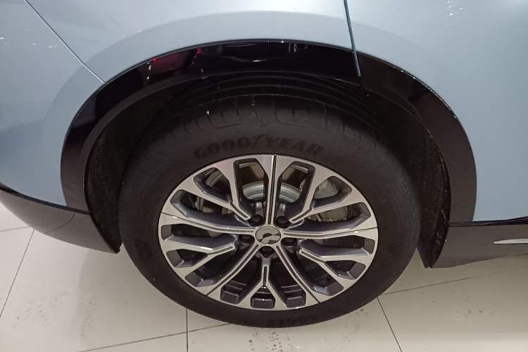 Used Nio ES6 2025 75 kWh Right Rear Wheel Hub