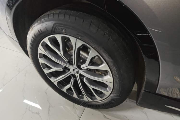 Used Nio ES6 2025 75 kWh Right Rear Wheel Hub