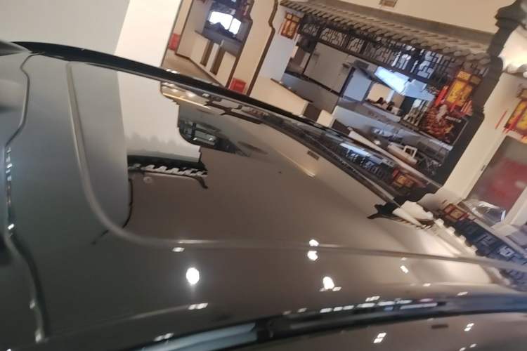 Used Nio ES6 2025 75 kWh Roof