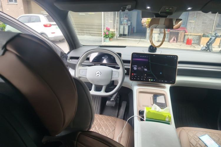 Used Nio ES6 2025 75 kWh Steering Wheel