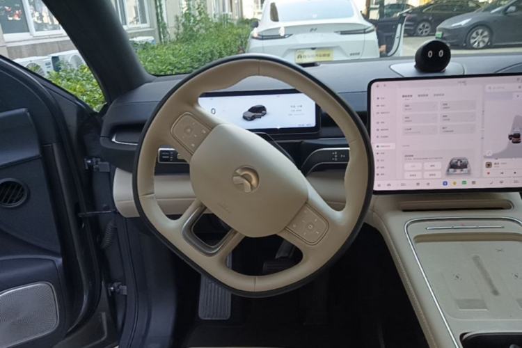 Used Nio ES6 2025 75 kWh Steering Wheel