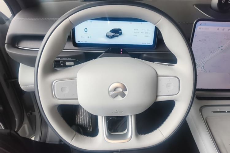 Used Nio ES6 2025 75 kWh Steering Wheel