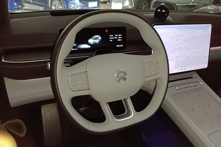 Used Nio ES6 2025 75 kWh Steering Wheel