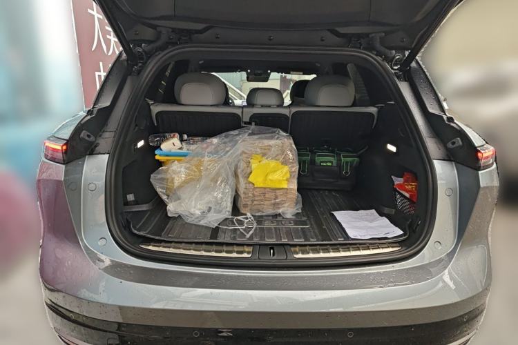 Used Nio ES6 2025 75 kWh Trunk