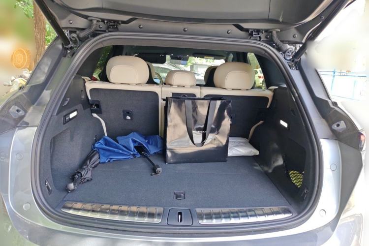 Used Nio ES6 2025 75 kWh Trunk