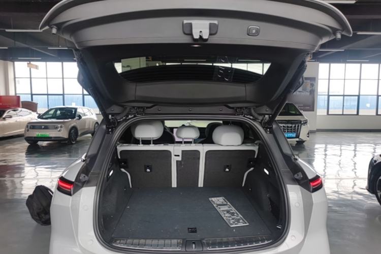 Used Nio ES6 2025 75 kWh Trunk