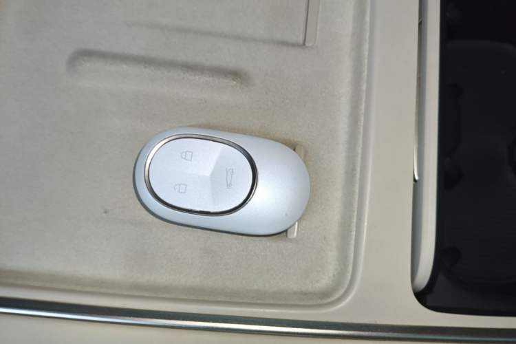 Used Nio ES6 2025 75 kWh Vehicle Key