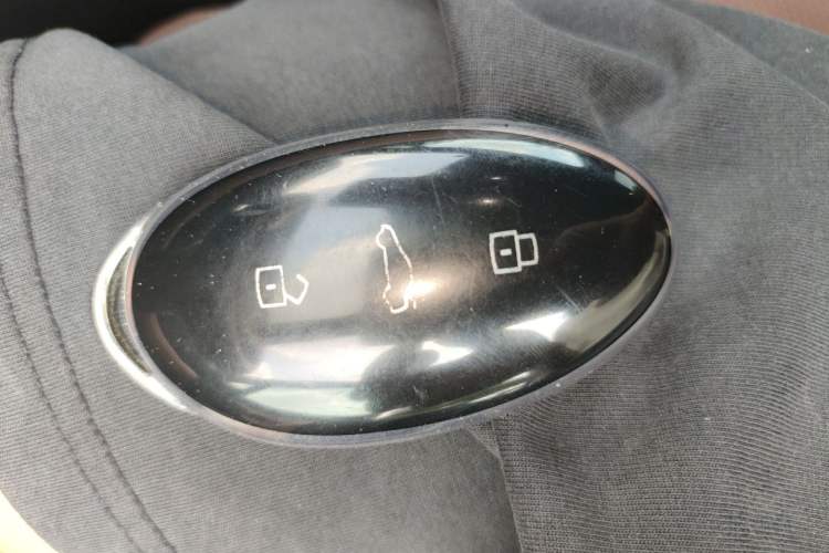 Used Nio ES6 2025 75 kWh Vehicle Key