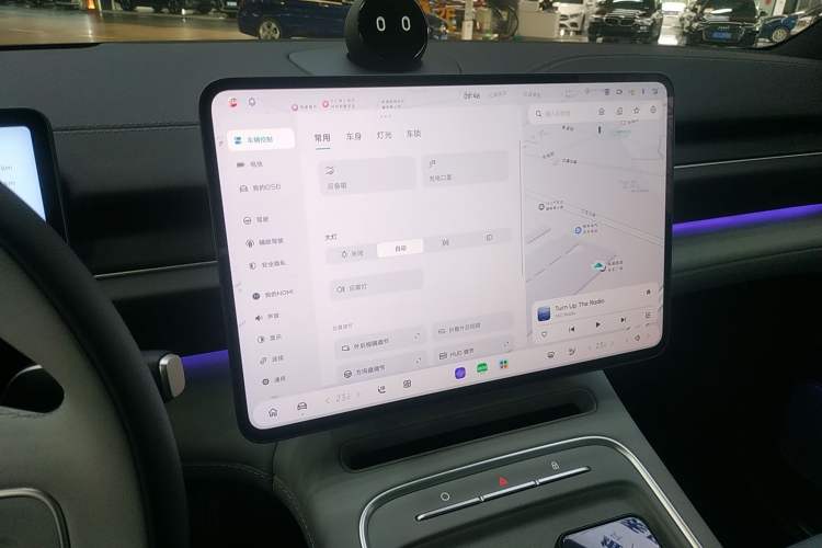 Used Nio ES6 2025 75 kWh Audio And AC Panel