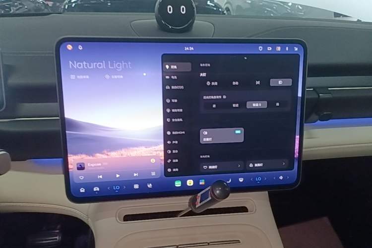 Used Nio ES6 2025 75 kWh Audio And AC Panel