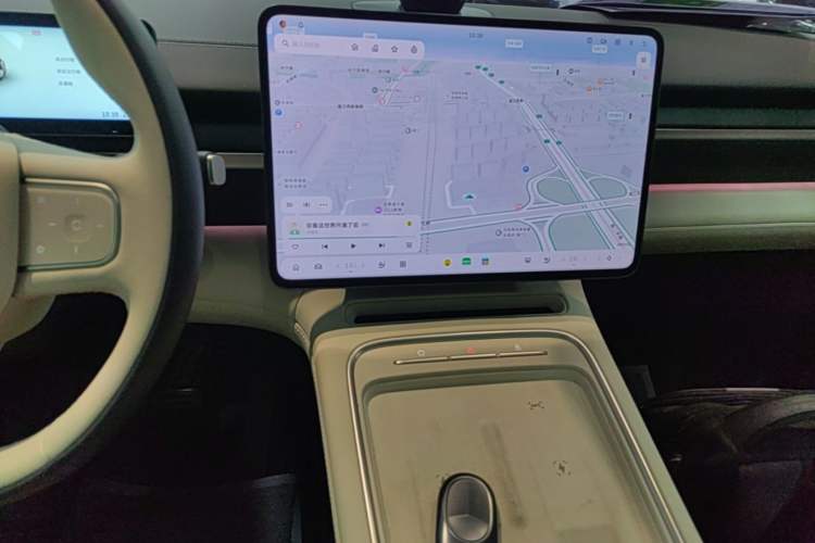 Used Nio ES6 2025 75 kWh Audio And AC Panel