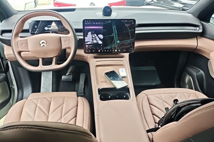 Used Nio ES6 2025 Model 100kWh 300,000th Anniversary Edition Center Console