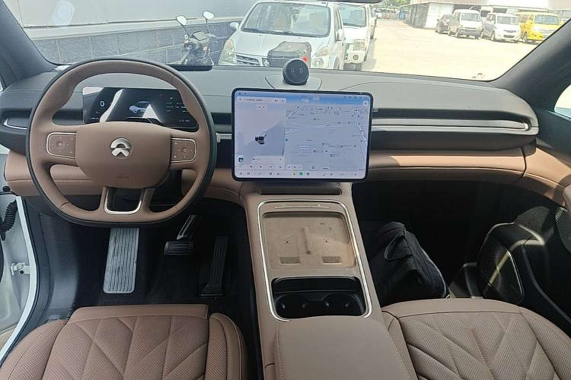Used Nio ES6 2025 100 kWh Center Console