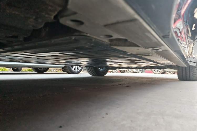 Used Nio ES6 2025 75 kWh Chassis Rear Right