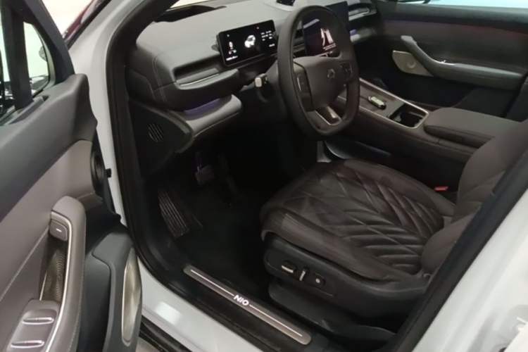 Used Nio ES6 2025 75 kWh Driver Seat