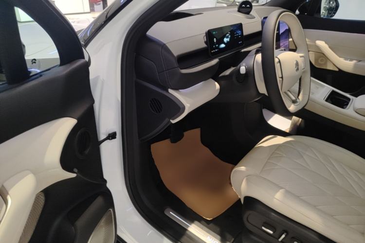 Used Nio ES6 2025 75 kWh Driver Seat
