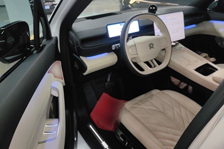 Used Nio ES6 2025 75 kWh Driver Seat