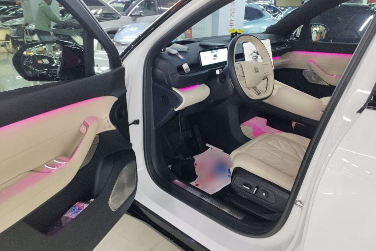 Used Nio ES6 2025 75 kWh Driver Seat