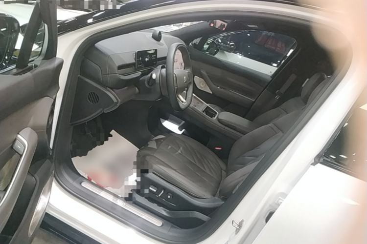 Used Nio ES6 2025 75 kWh Driver Seat