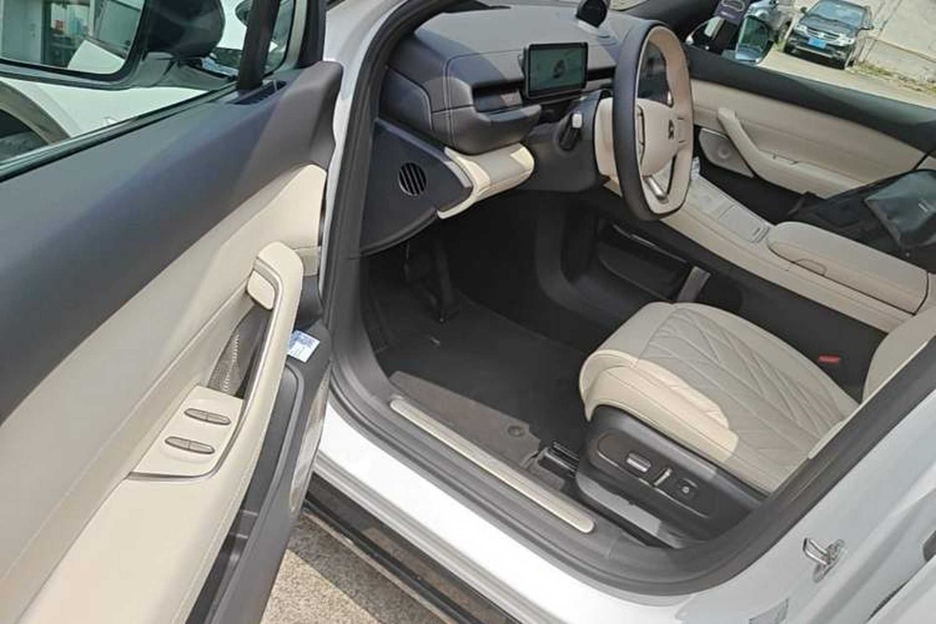 Used Nio ES6 2025 75 kWh Driver Seat