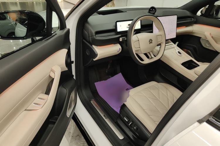 Used Nio ES6 2025 75 kWh Driver Seat
