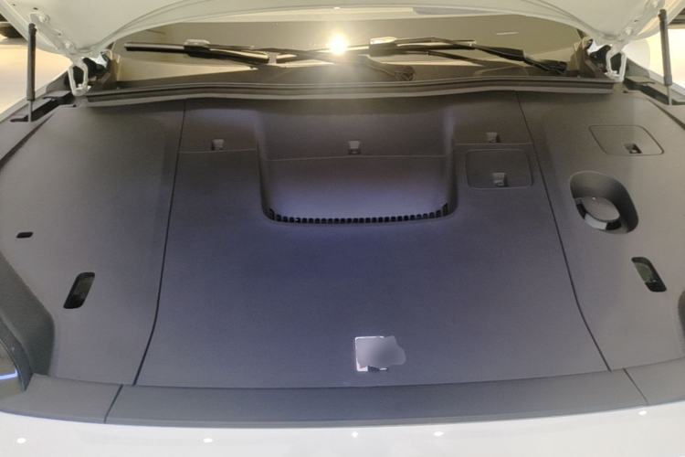Used Nio ES6 2025 75 kWh Engine Bay