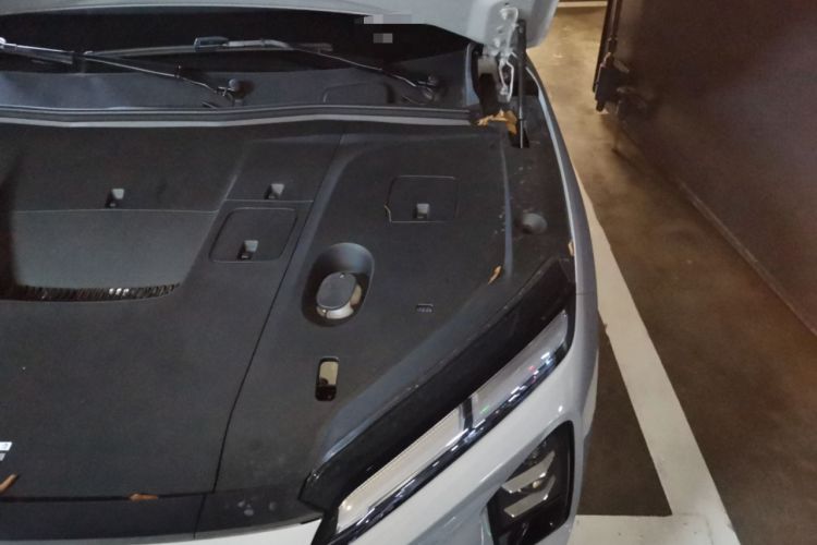 Used Nio ES6 2025 75 kWh Engine Bay Left