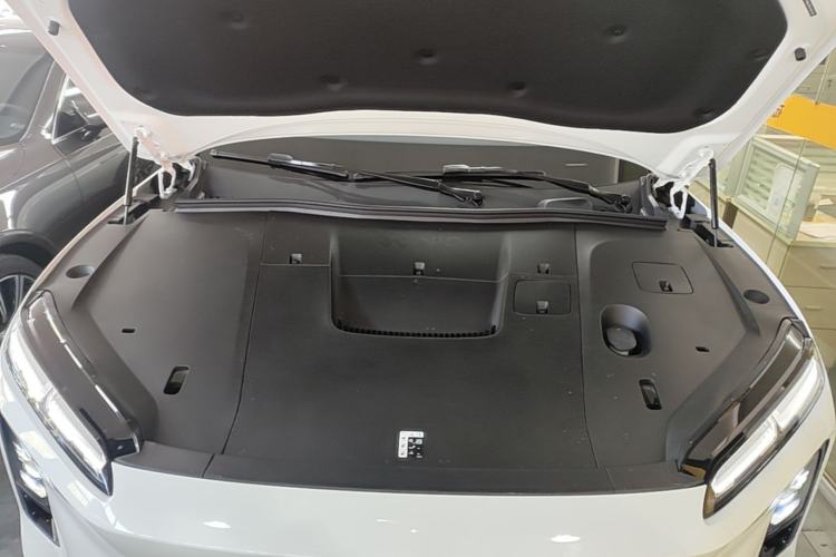 Used Nio ES6 2025 75 kWh Engine Bay