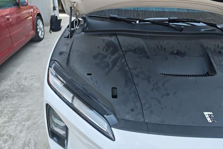 Used Nio ES6 2025 75 kWh Engine Bay Right